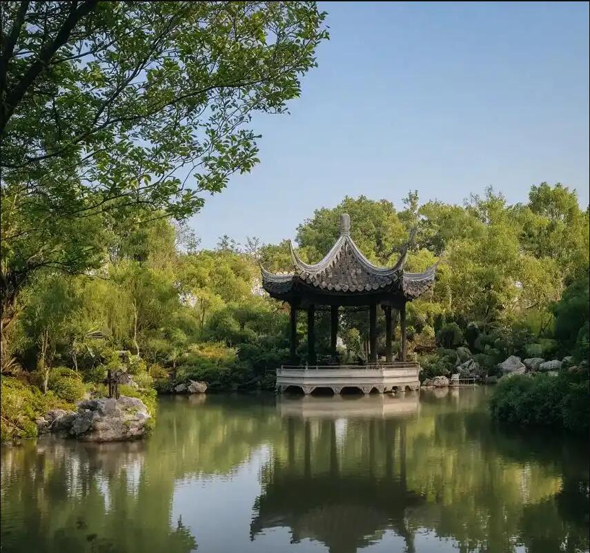 广西雨双服务有限公司